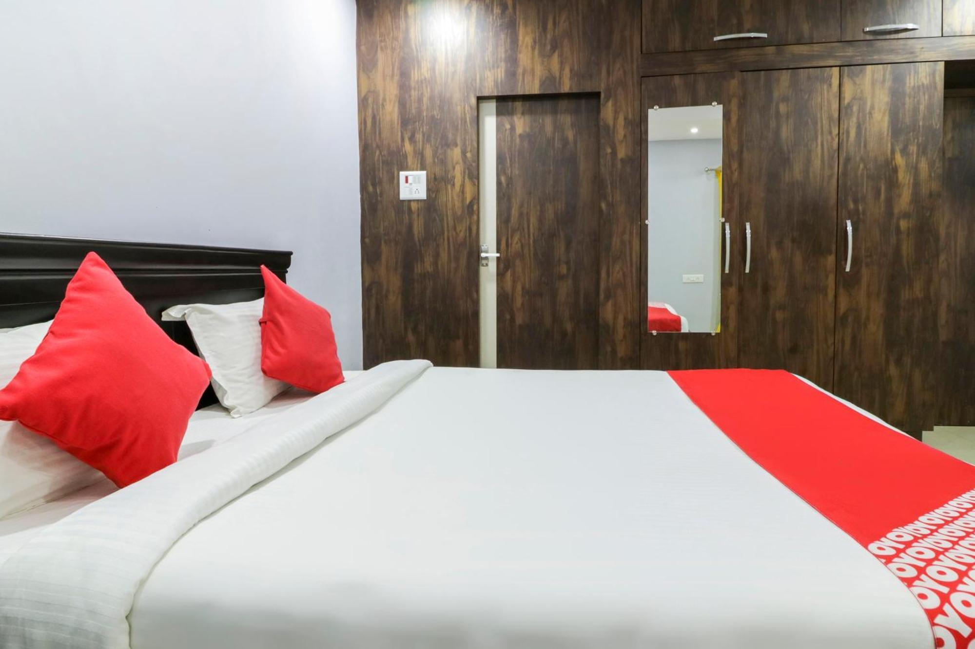 Hotel O Jubilee Homes Hyderabad Exteriör bild
